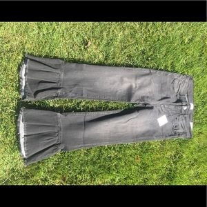 NWT Sneak Peek Jeans with ruffle